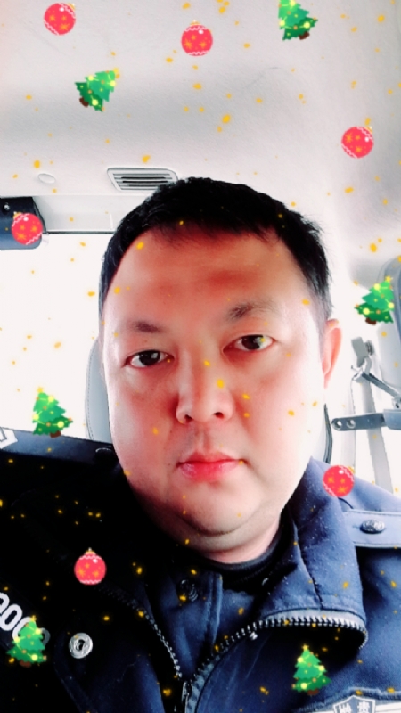 恨孤独的第一张照片--兴义交友中心